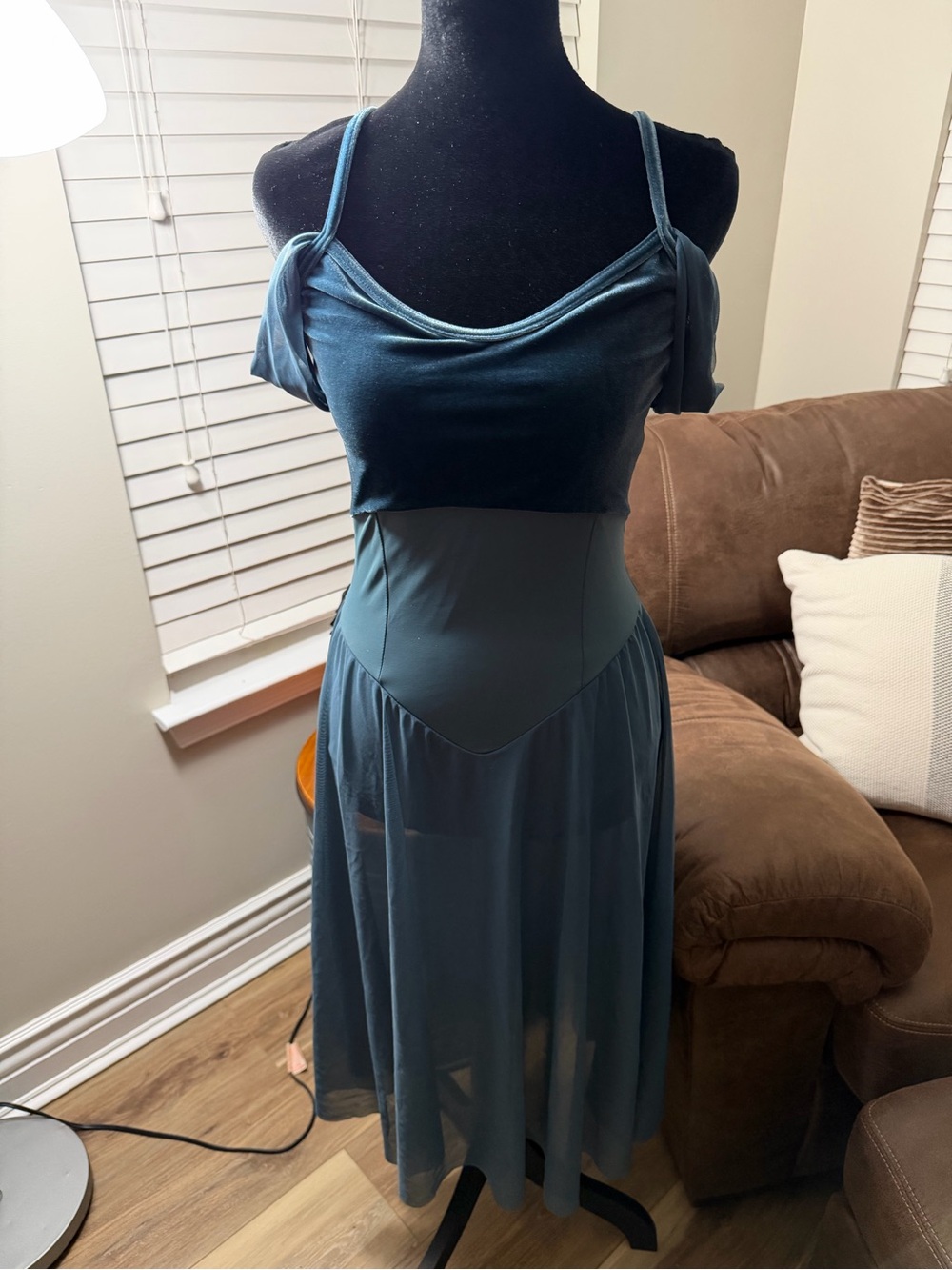 Weissman adult mediumTeal Cold-Shoulder Midi Dance Dress
